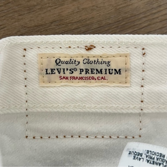 Levi's Premium 501 Big E Tab Cropped Distressed Jeans - High Rise Straight Leg - Picture 11 of 15